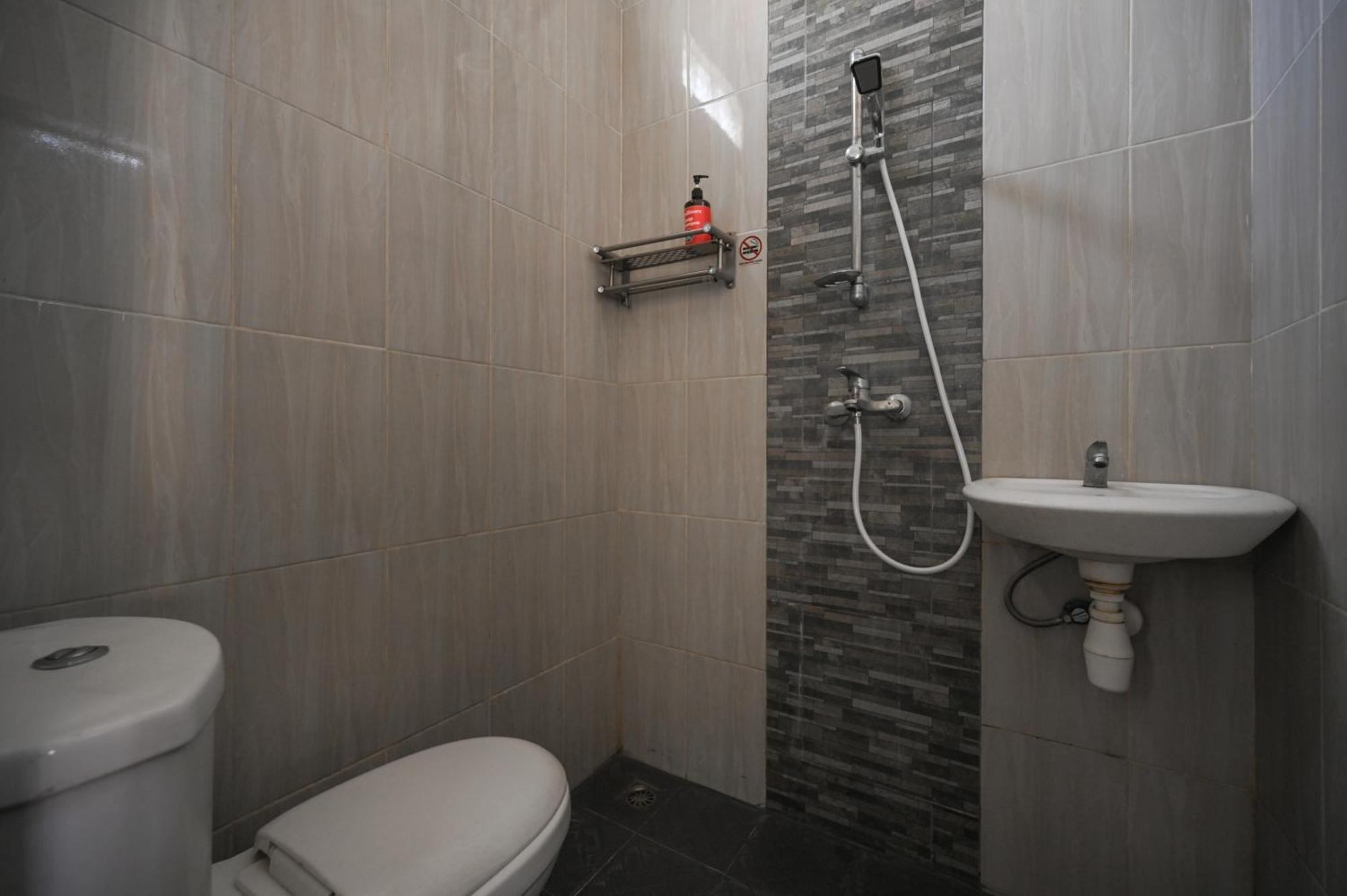 Reddoorz Near Mertasari Beach 2 Pesanggaran المظهر الخارجي الصورة